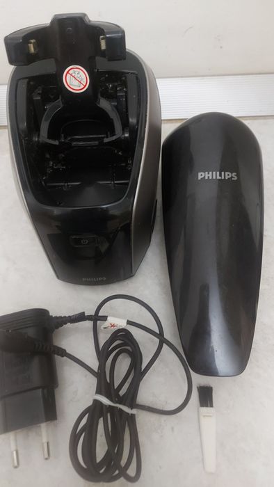 Электробритва Филипс(Philips A  rchitecture RQ1000 +чехол