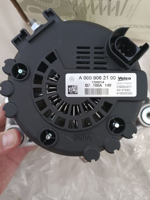 генератор мерседес W166 X166 ML GL 63 AMG