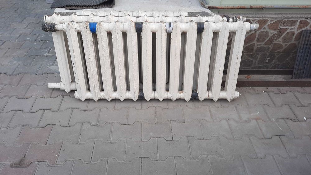 срочно продам батареи
