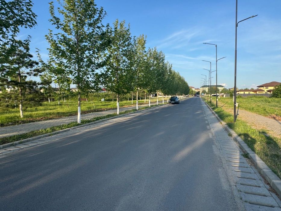 Teren intravilan 450 mp in zona parcului din Oras Titu oi