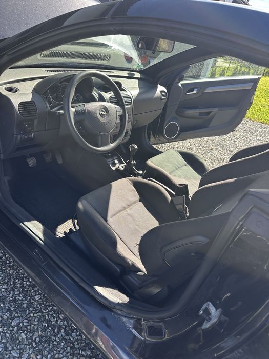 Vand doua opel tigra 1.4