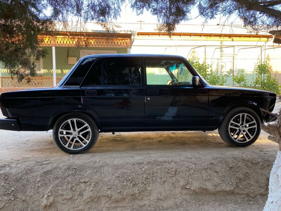 Ваз2107 год 2011