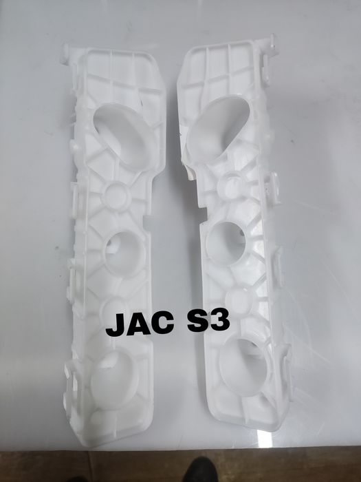 JAC S3 крепление бампера перед.