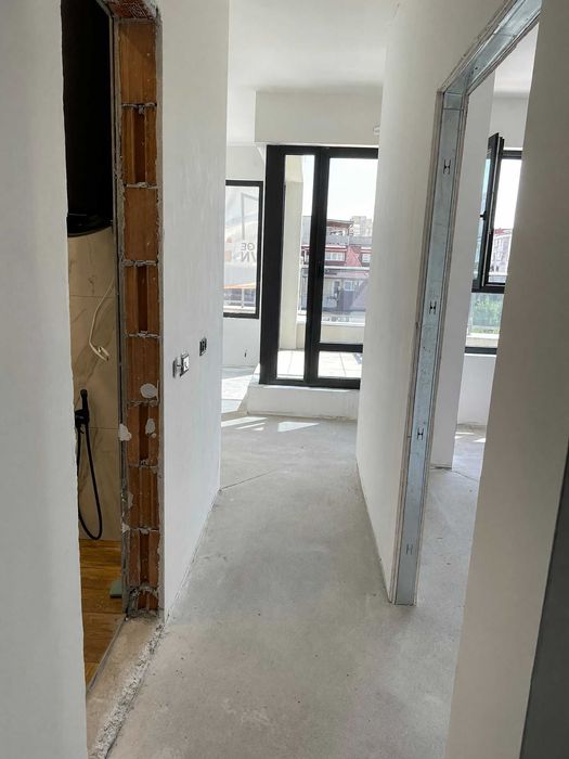 Продава се Тристаен апартамент в София, Младост 1 - 102 кв.м за 2579 €/кв.м - Снимка #4