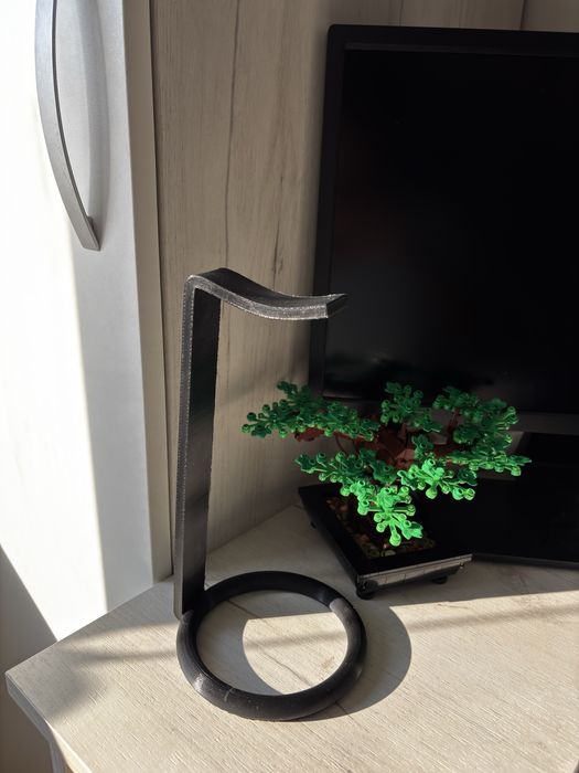 3D принтирана стойка за Headset(слушалки)