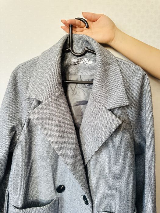 Продам 3 пальто за 40.000