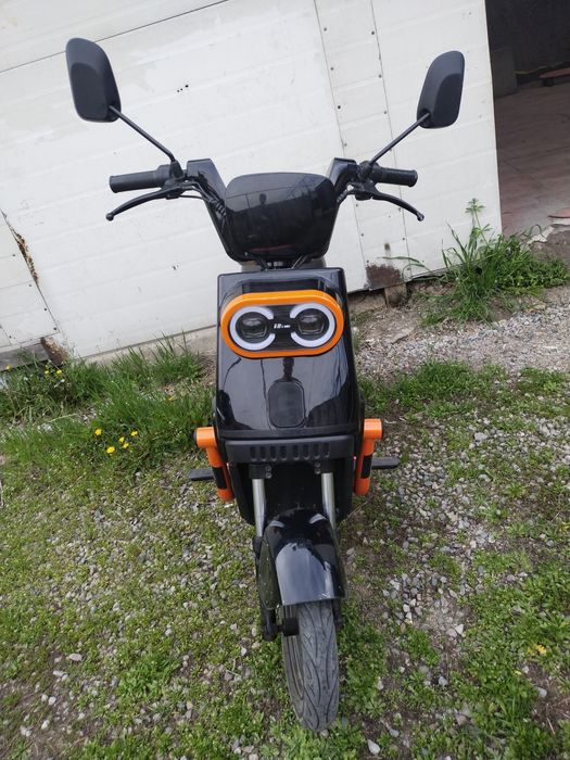 Электровелик электроскутер