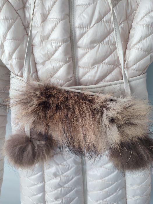 Дамско яке AMIA с естествен пух