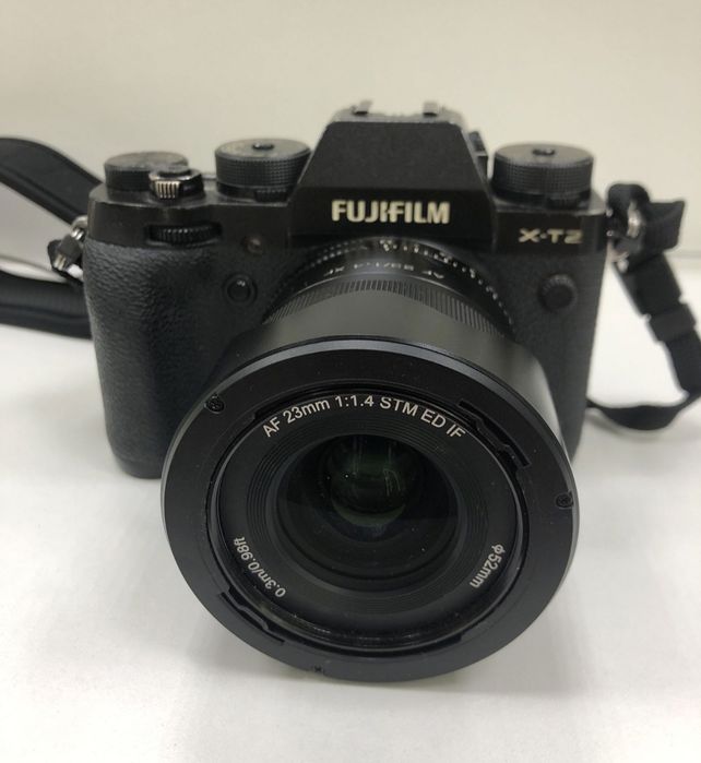 Fujifilm X-T2 + viltrox 23mm f1.4