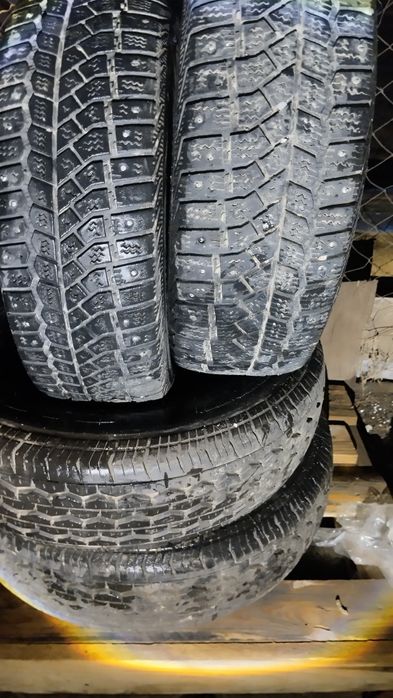 Продам шины зимние