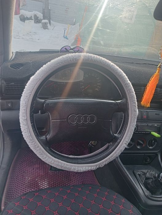 Ауди А4, газ бензин, 1,6