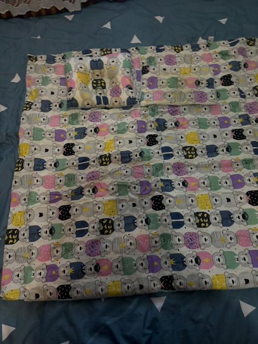 Продаю бортики на кроватку