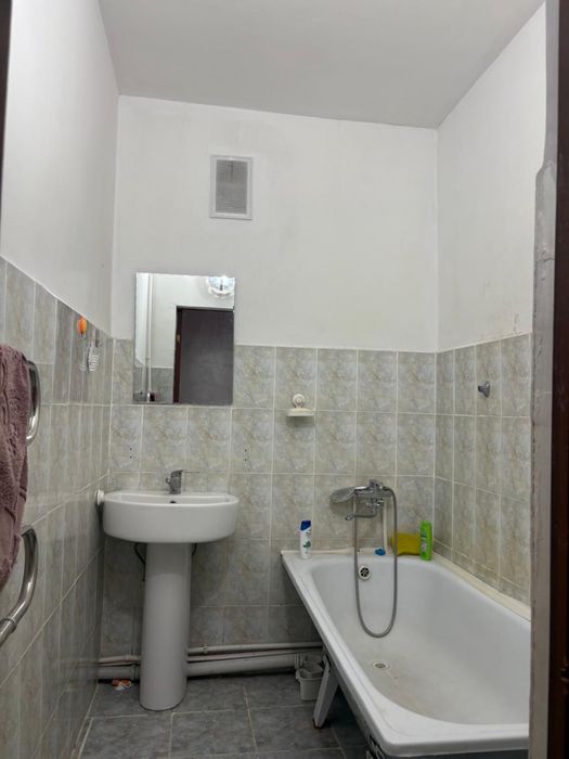 Продам квартиру 3 комнат