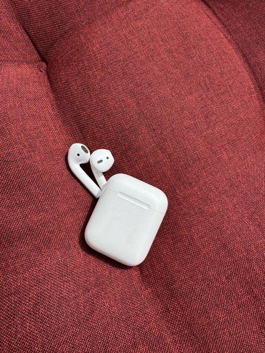 Air pods б/у на запчасти