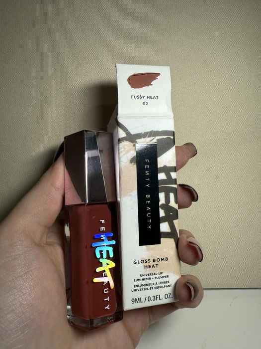 Fenty Beauty Gloss Bomb Heat