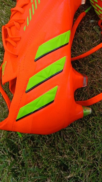 Ghete fotbal predator adidas elite