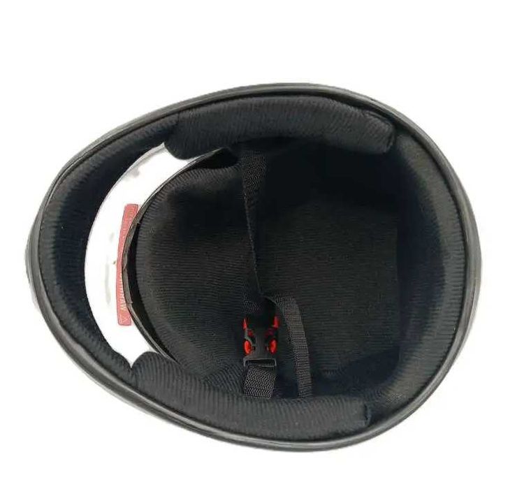 Детска каска шлем за мотор / скутер / мотопед