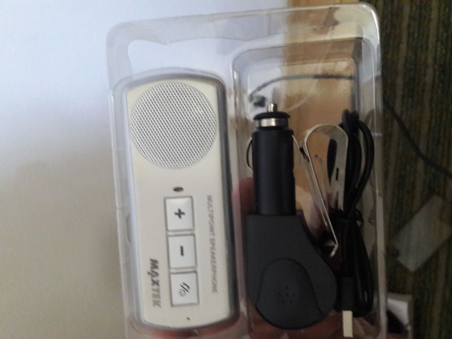 Maxtek bluethooth car speaker