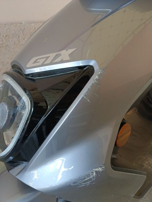 Электроскутер сотилади, ками бор