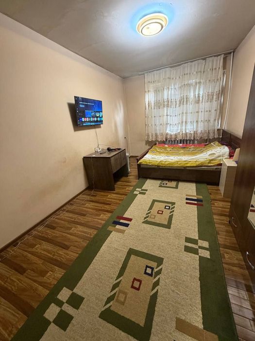 Сдаётся квартира Чиланзар 12 квартал 2/2/4 панель