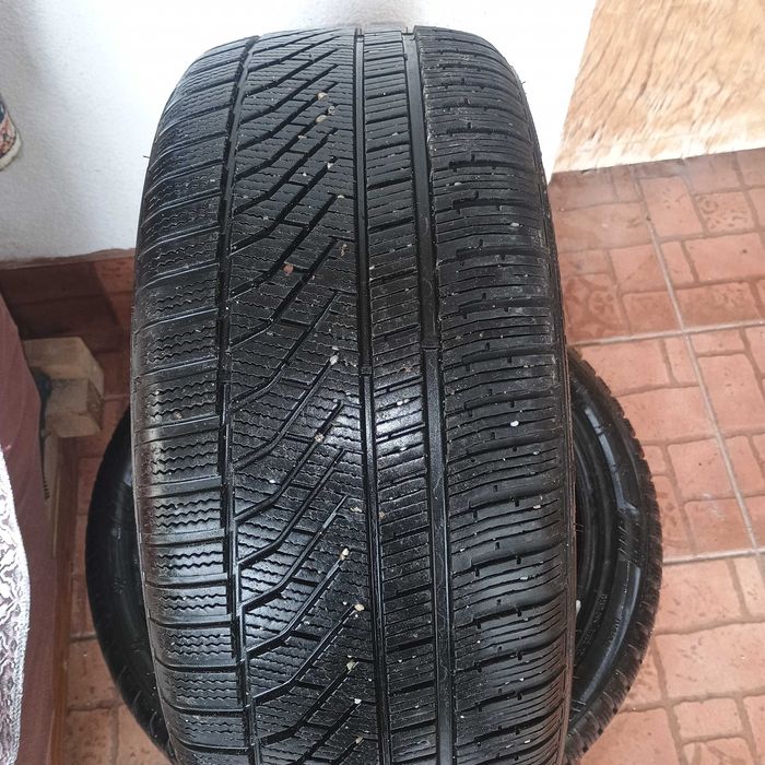 Зимни гуми 245/40/18