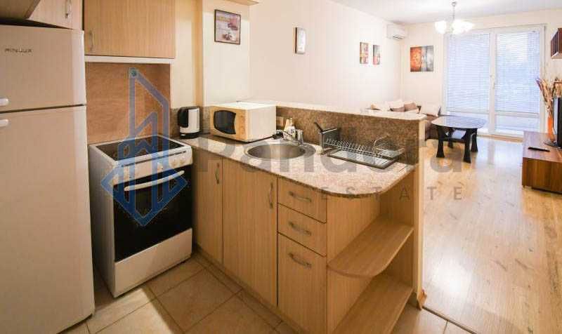 Дава се под наем Тристаен апартамент в София, Хиподрума - 96 кв.м за 500 € - Снимка #2