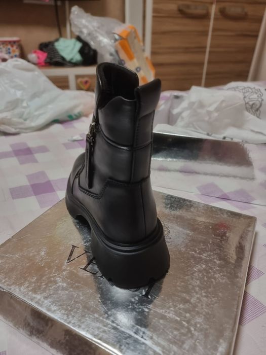 Ботинки женские зимние