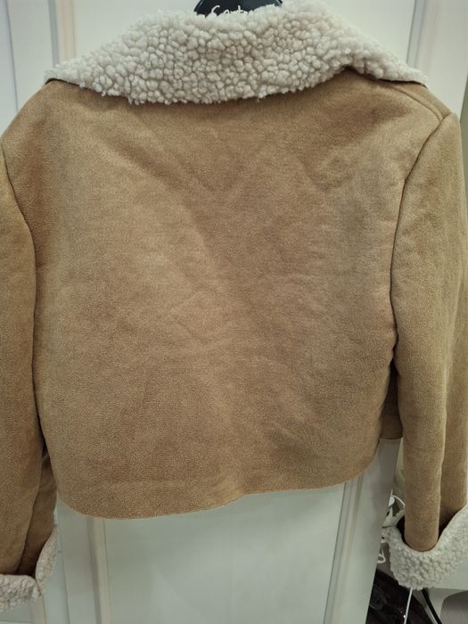 Късо дамско кожухче