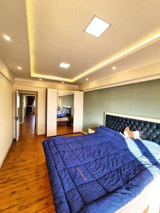 Шайхонтоҳур тумани, Чорсу бозори ёнида квартира ижарага берилади
Кварт