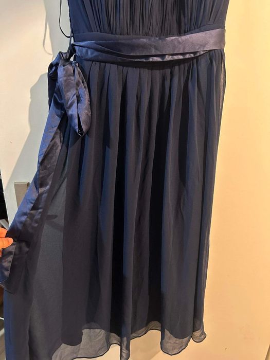 Дамска официална рокля тъмно синя