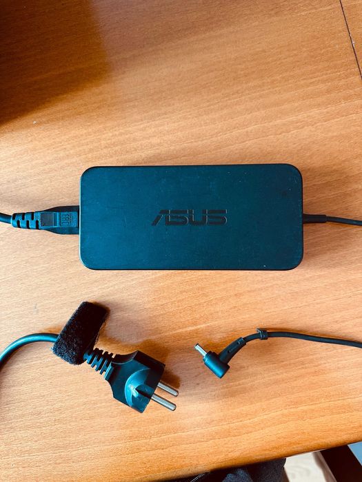 Лаптоп ASUS 24GB RAM NVIDIA GeForce GTX 1050