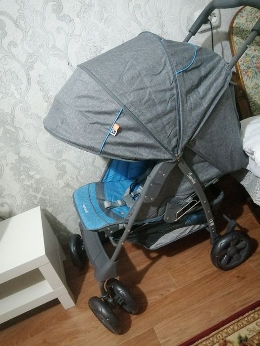 Продается коляска в отличном состоянии.