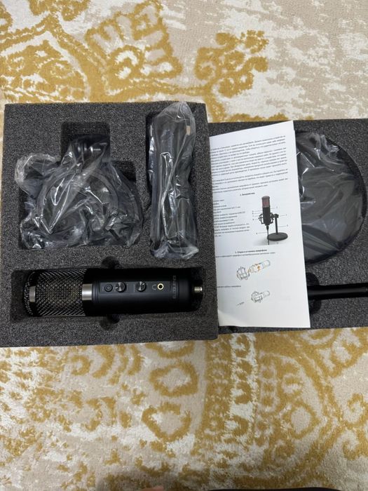 Микрофон HyperX