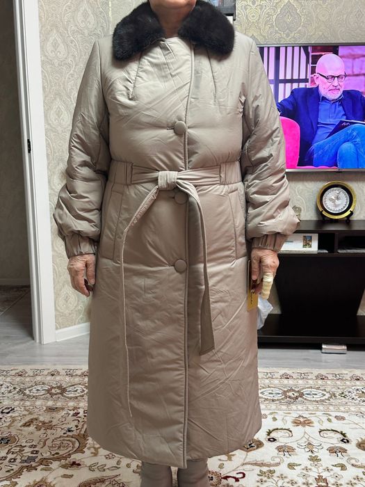 продам пуховик ,новый!