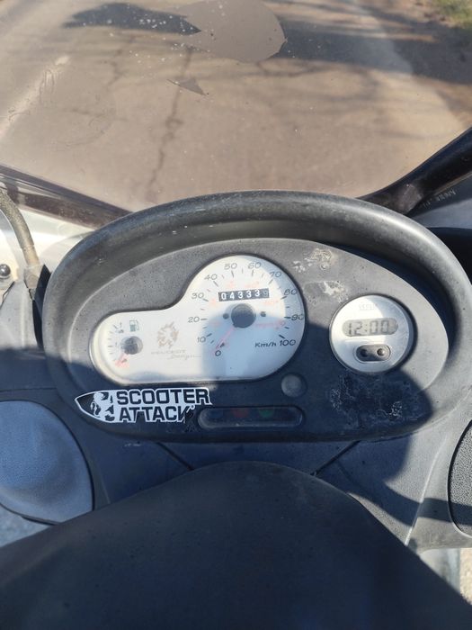 Peugeot Elyseo 49 cm înmatriculat