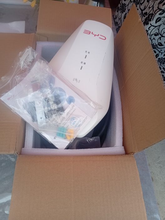 Зарядка для авто