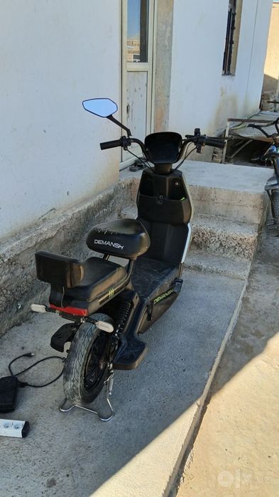 Skutr sotiladi holati yaxshi
