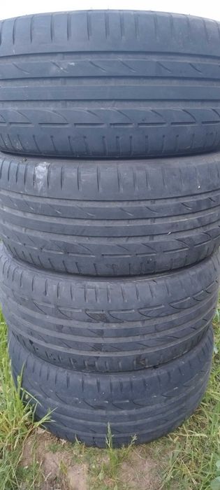 Гуми  225/45/17 bridgestone
