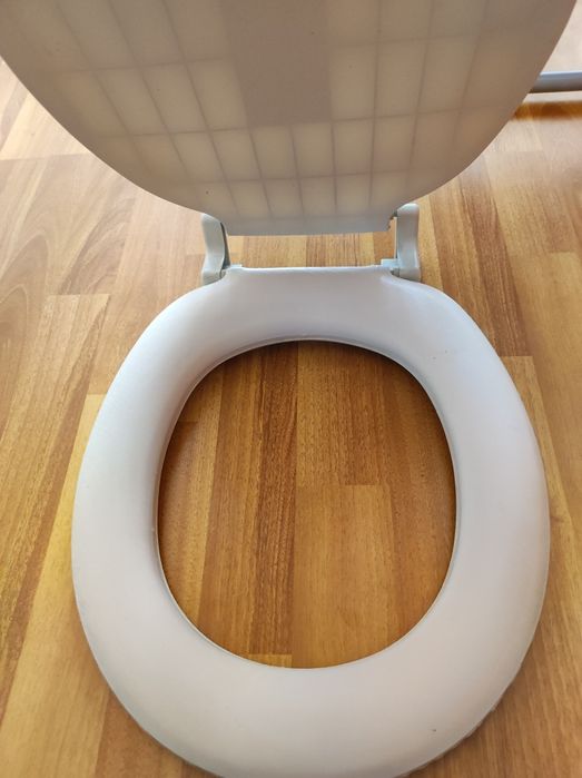 Мягкое сиденье для унитаза