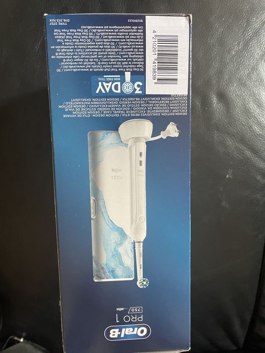 Електрическа четка за зъби Oral-B PRO 750