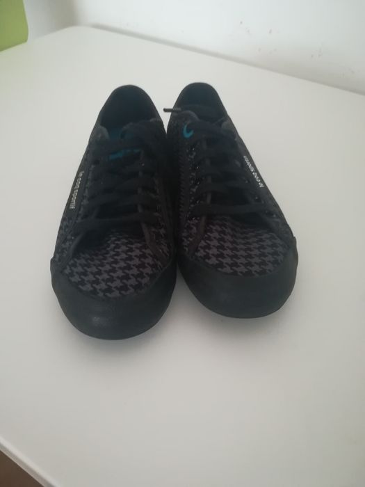 Adidași le coq sportif