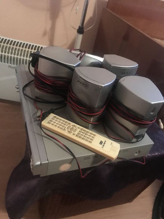DVD player Crown