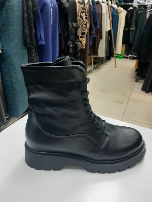 Женская обувь кожаная