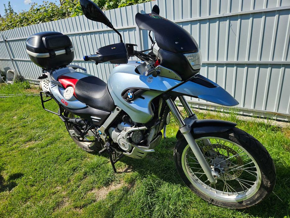 Vand motocicleta marca BMW F 650 GS
