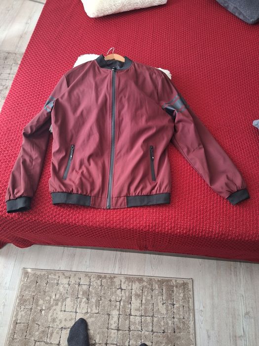Geaca nouă bărbătească. mar. XL