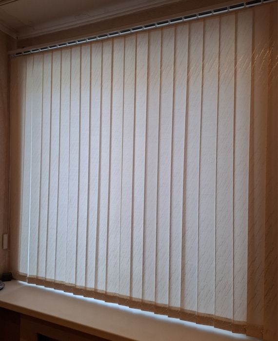 Продам жалюзи на окна