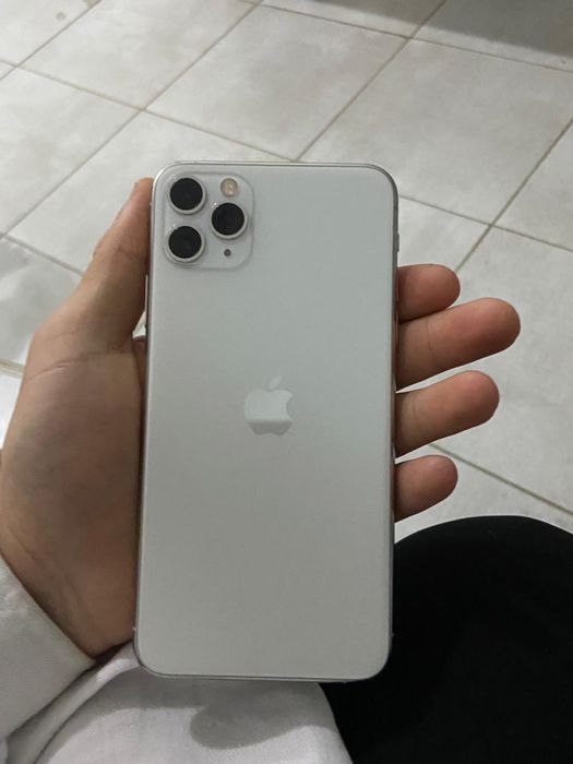 Айфон 11 про макс срочно