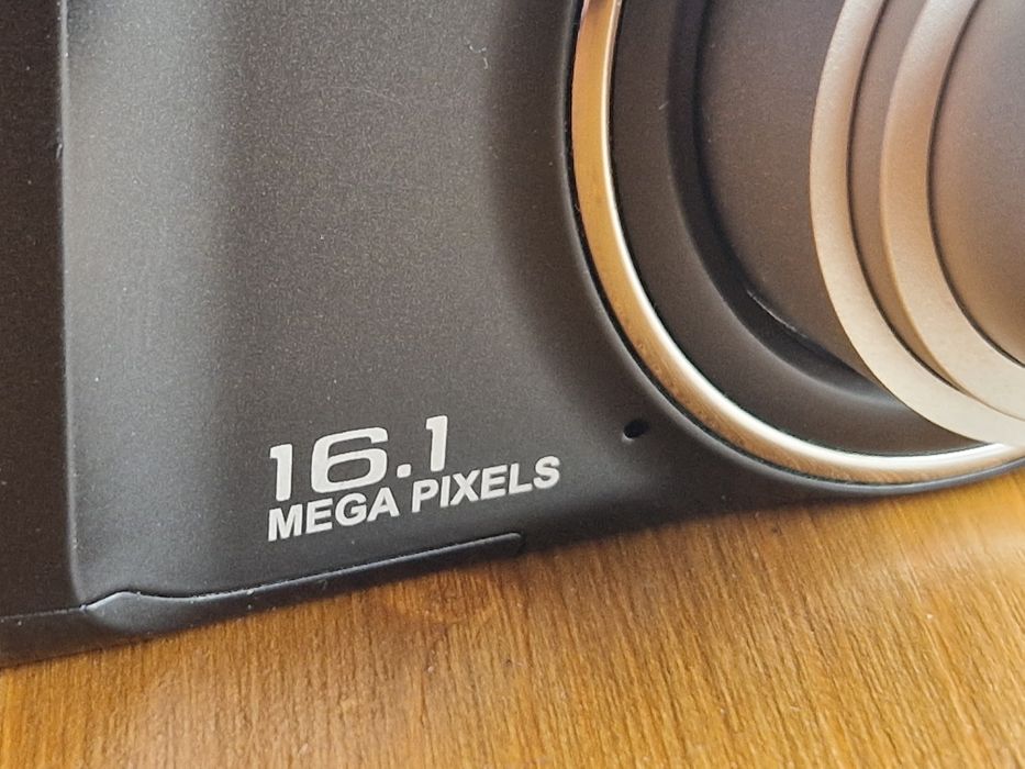 CASIO QV R-300, без забележка, работи перфектно