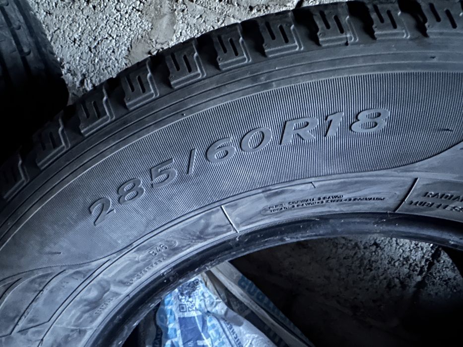 Резина летняя Goodyear EfficientGrip 285/60/18