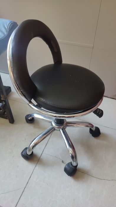 Стул для мастера